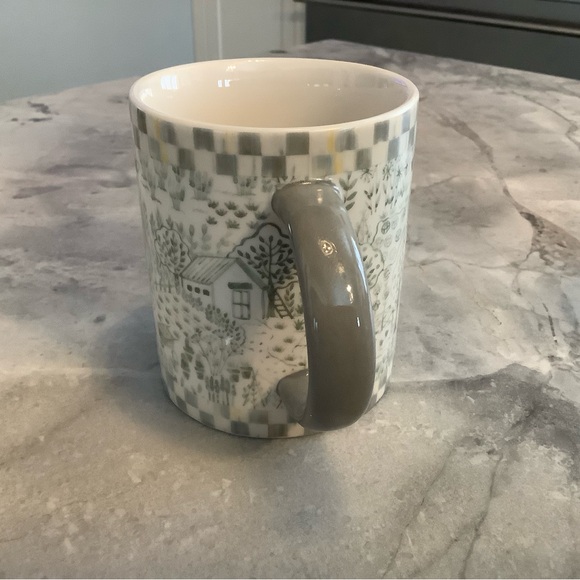 🆕MacKenzie-Childs Sterling Cottage Mugs Set of 4 - Picture 3 of 11